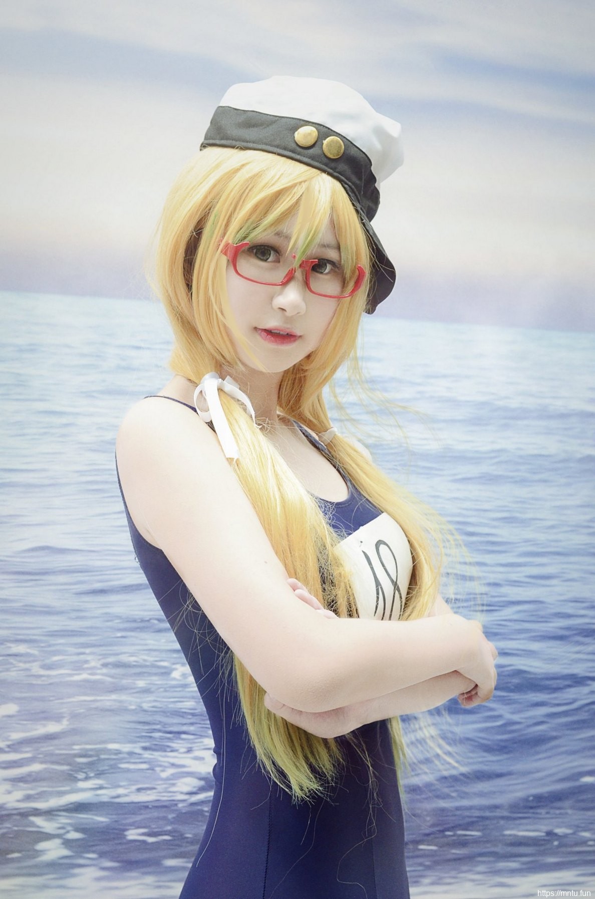 萌萌哒美少女性感泳衣cosplay舰队collection舰娘伊8