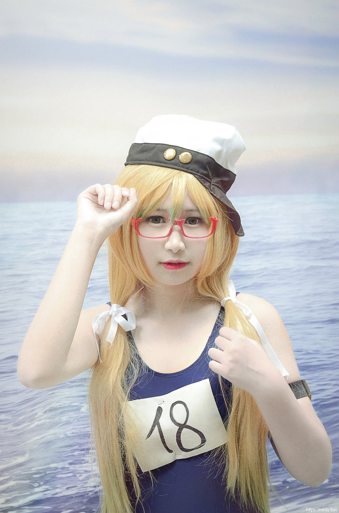 萌萌哒美少女性感泳衣cosplay舰队collection舰娘伊8