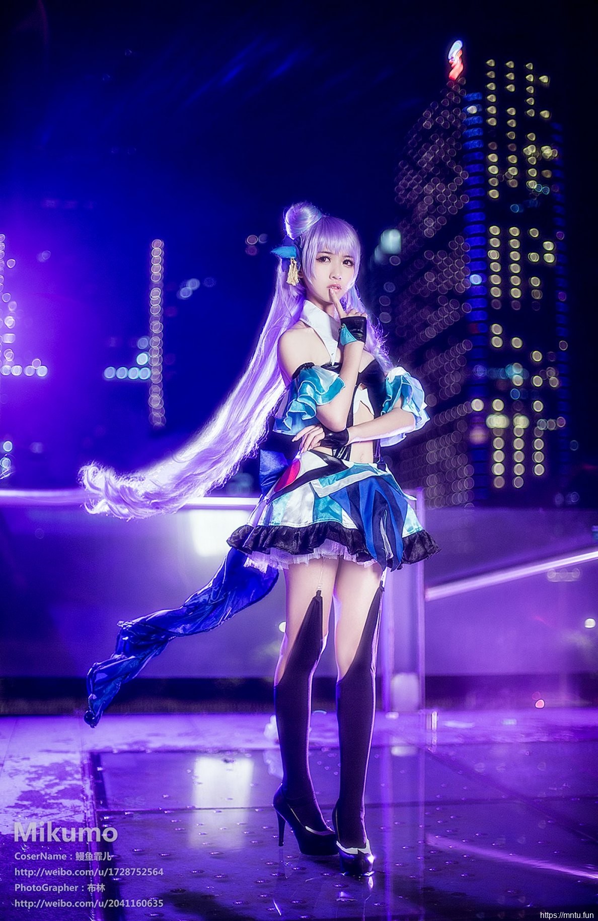 性感美女鳗鱼霏儿cosplay超时空要塞美云吉努梅尔