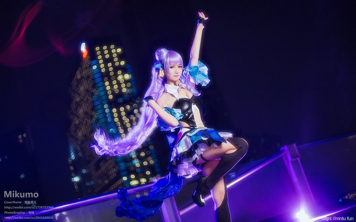 性感美女鳗鱼霏儿cosplay超时空要塞美云吉努梅尔