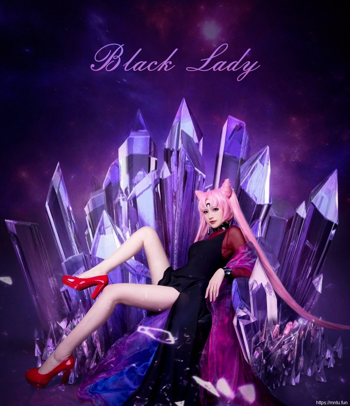 白皙粉嫩美女黑色美裙修长美腿cosplay黑暗小姐