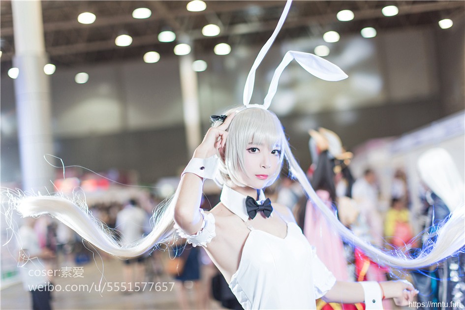 黑丝美腿美女cosplay性感兔女郎穹妹