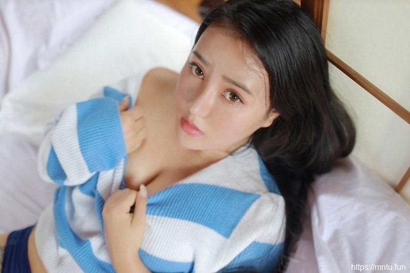 寂寞人妻玛鲁娜巨臀翘挺等你来袭