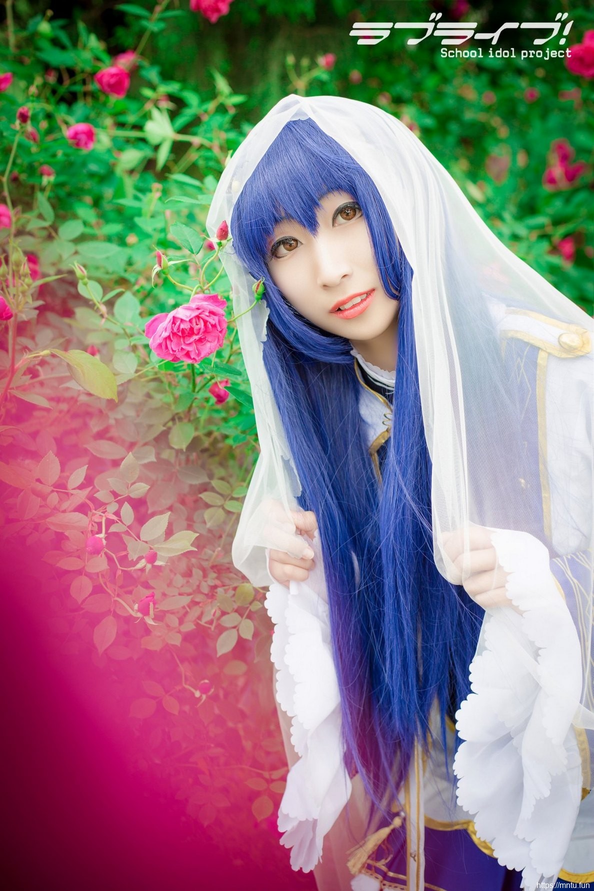 气质美女完美身材修女妆扮清新户外cosplay园田海未