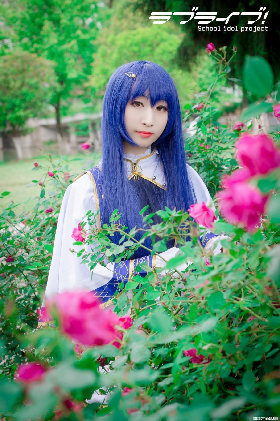 气质美女完美身材修女妆扮清新户外cosplay园田海未