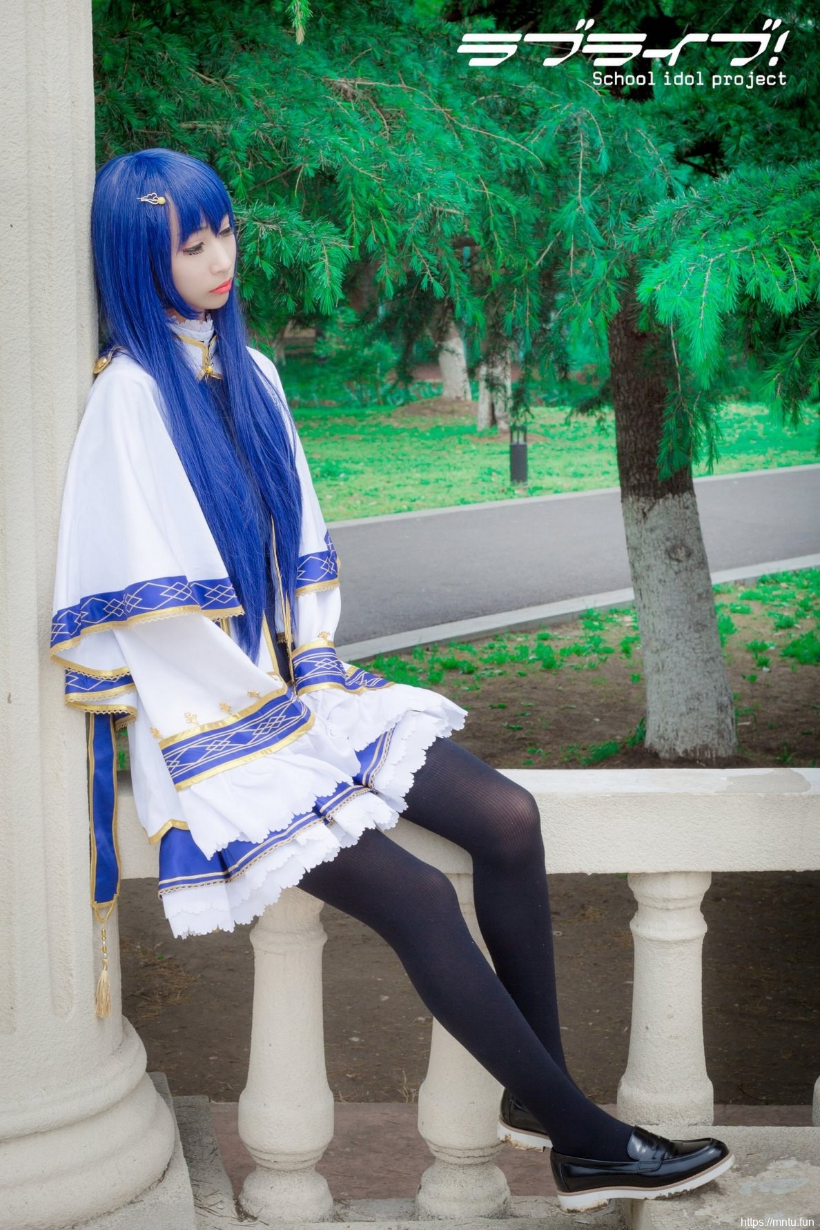 气质美女完美身材修女妆扮清新户外cosplay园田海未