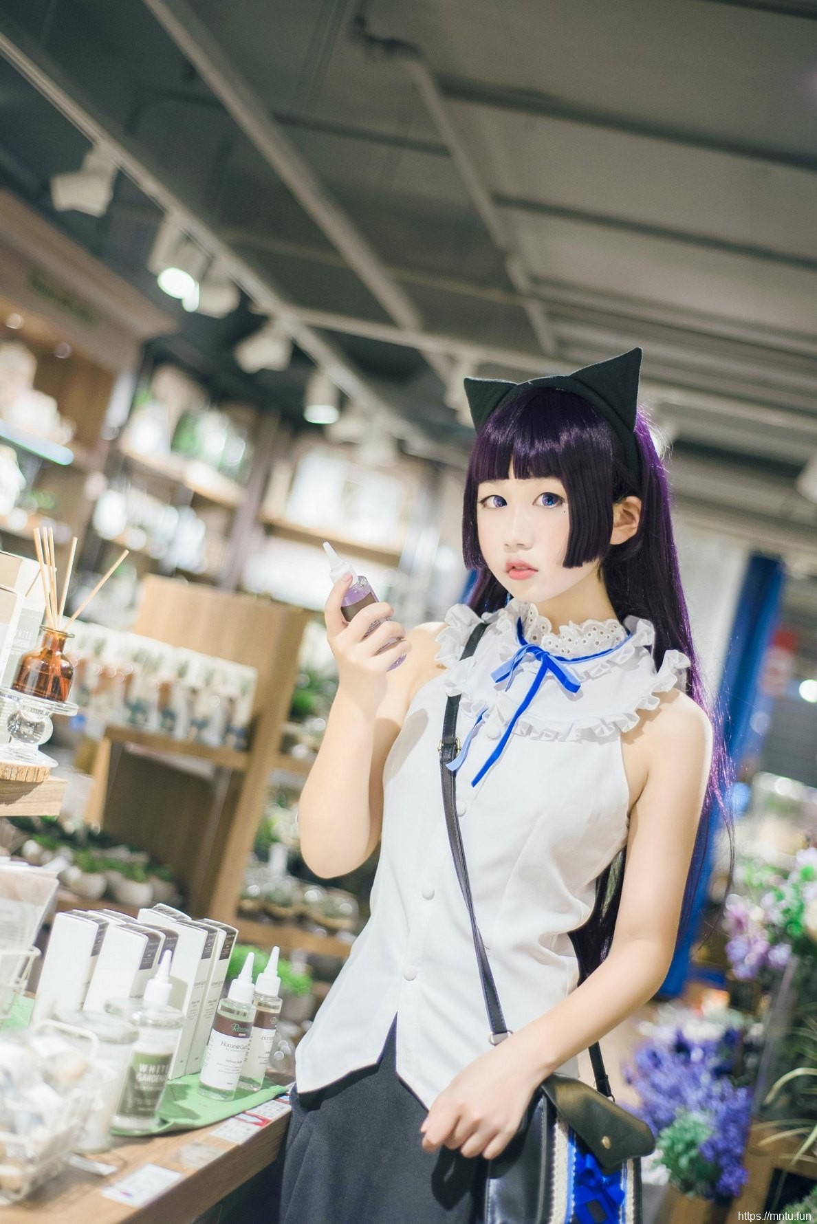 娇小迷人萌妹子哥特萝莉装扮cosplay五更琉璃黑猫