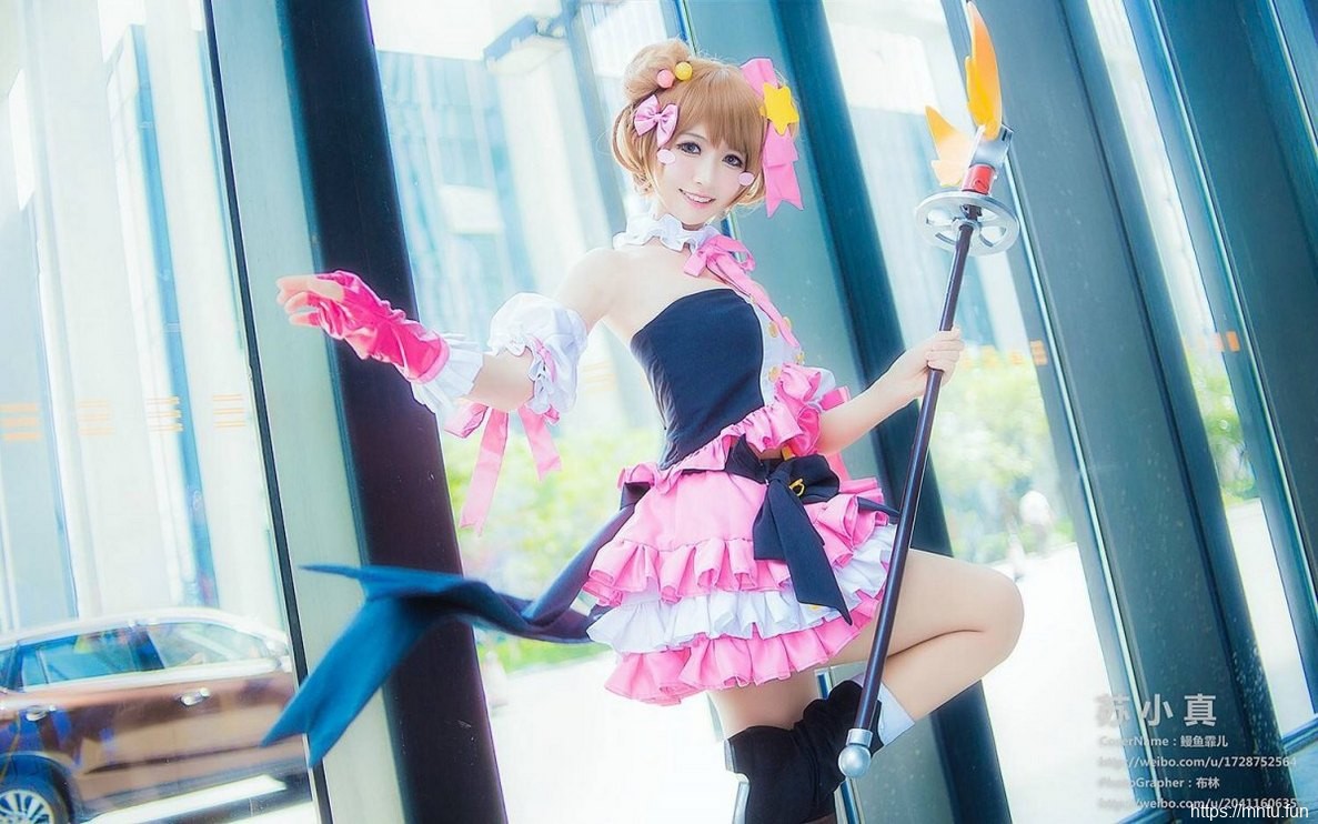 白皙高挑美少女cosplay少女咖啡枪萌娘苏小真