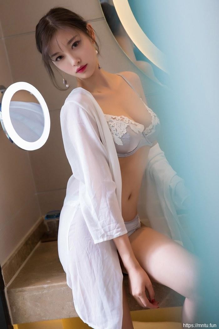 甜美女神变身性感兔女郎