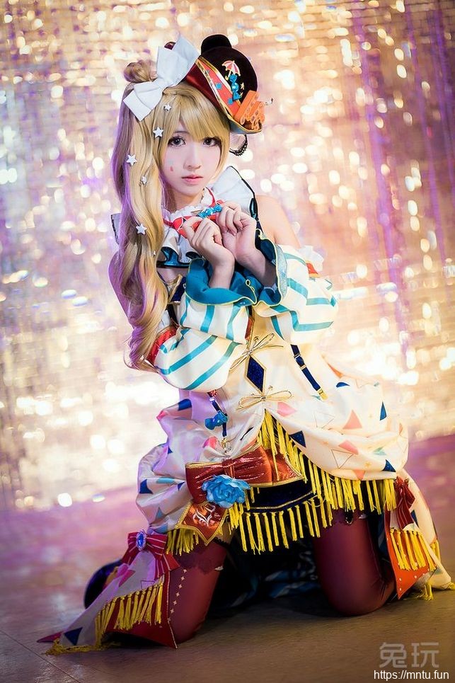 性感美少女鳗鱼霏儿Cosplay动漫人物惹人喜爱
