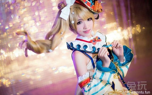 性感美少女鳗鱼霏儿Cosplay动漫人物惹人喜爱