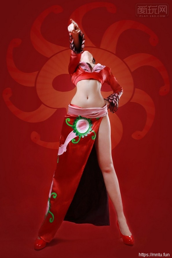性感美女火辣身材Cosplay海贼王女帝蛇姬