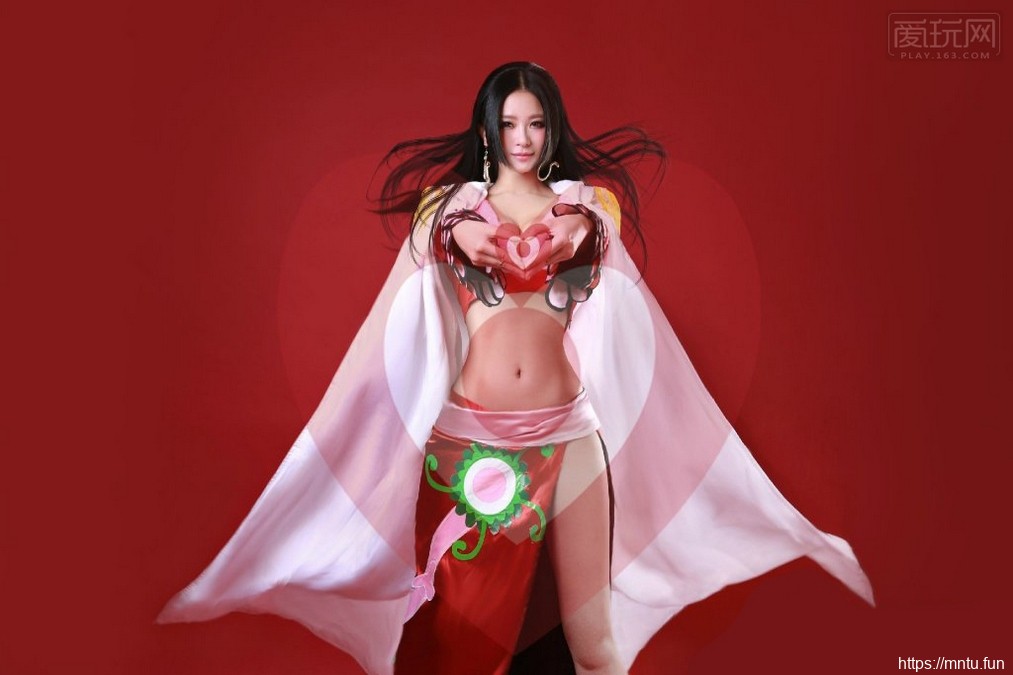 性感美女火辣身材Cosplay海贼王女帝蛇姬