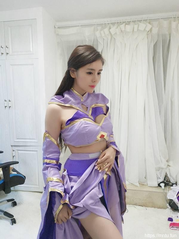 斗鱼七哥张琪格COS王者荣耀貂蝉不知火舞露娜