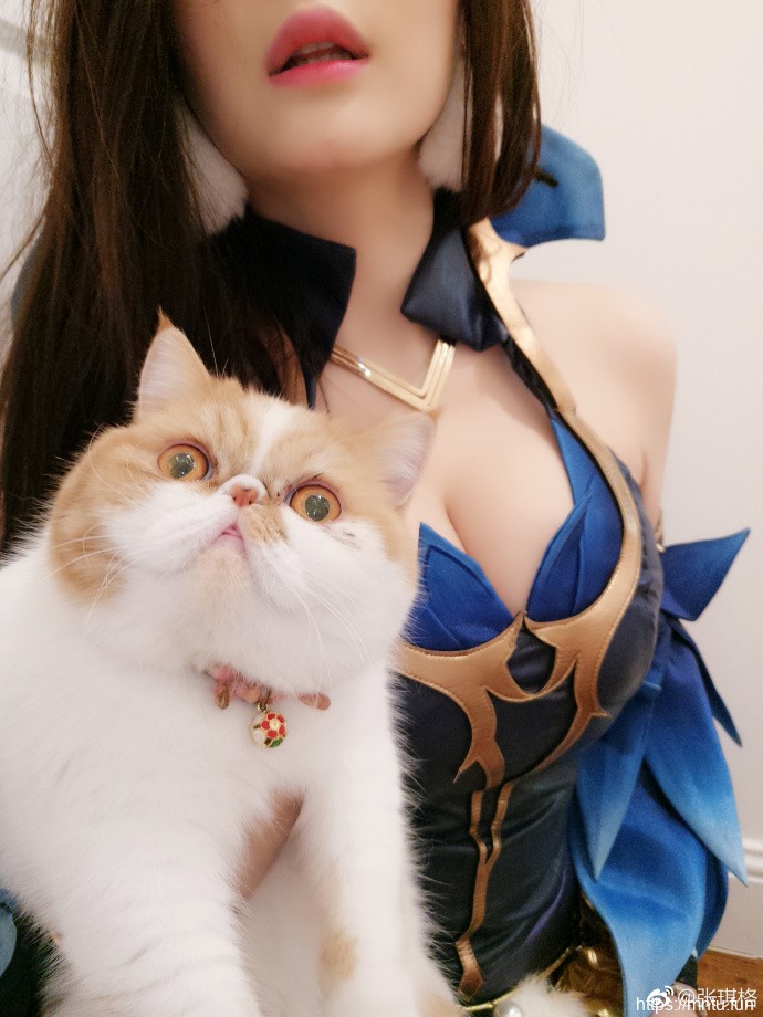 斗鱼TV美女主播张琪格COS王者荣耀貂蝉阿轲