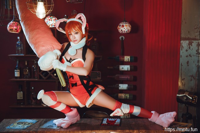 蜜丝公馆花小骨COS王者荣耀兔女郎花木兰