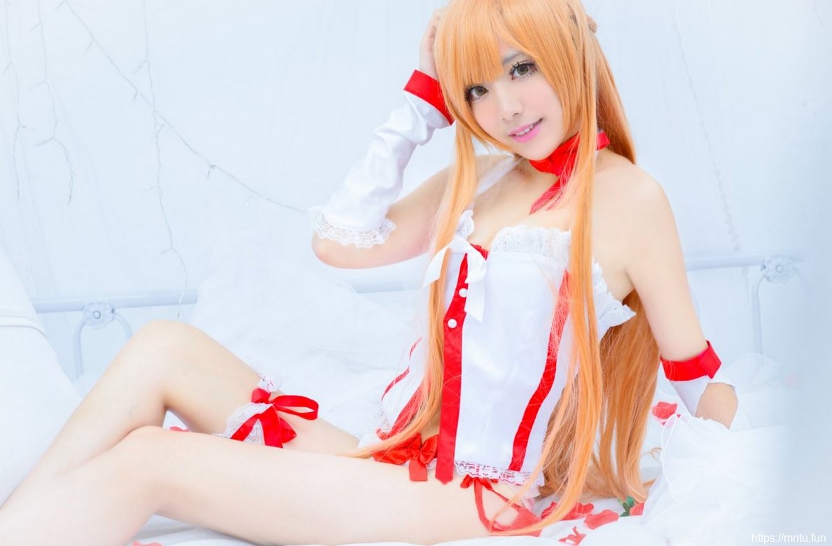 性感美女情趣内衣Cosplay极度诱惑