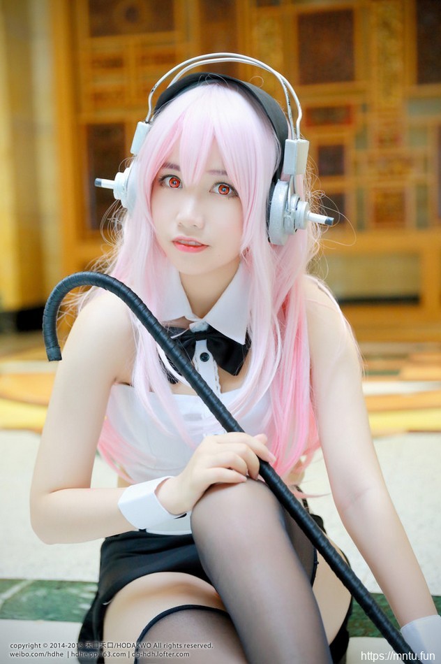 性感黑丝美女Cosplay超级索尼子图片