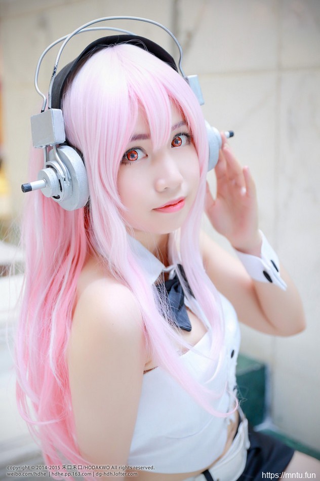 性感黑丝美女Cosplay超级索尼子图片