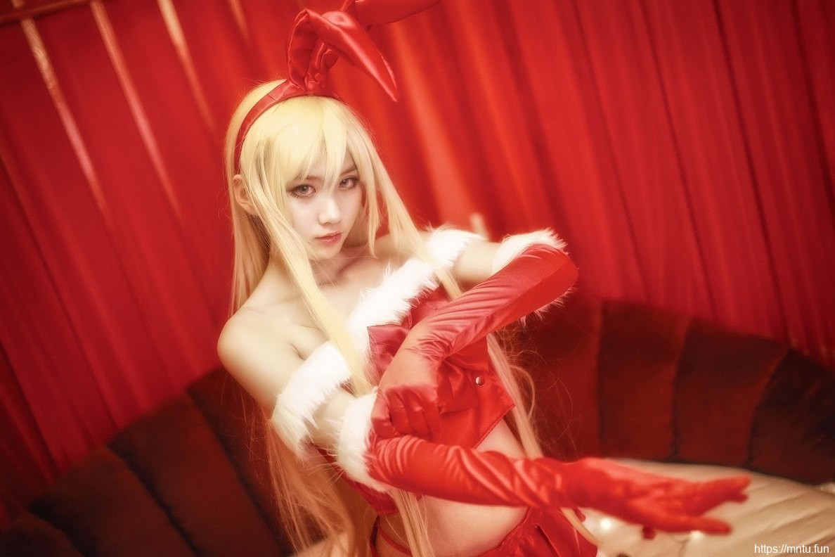 白皙美女Cosplay可爱舰娘岛风美图