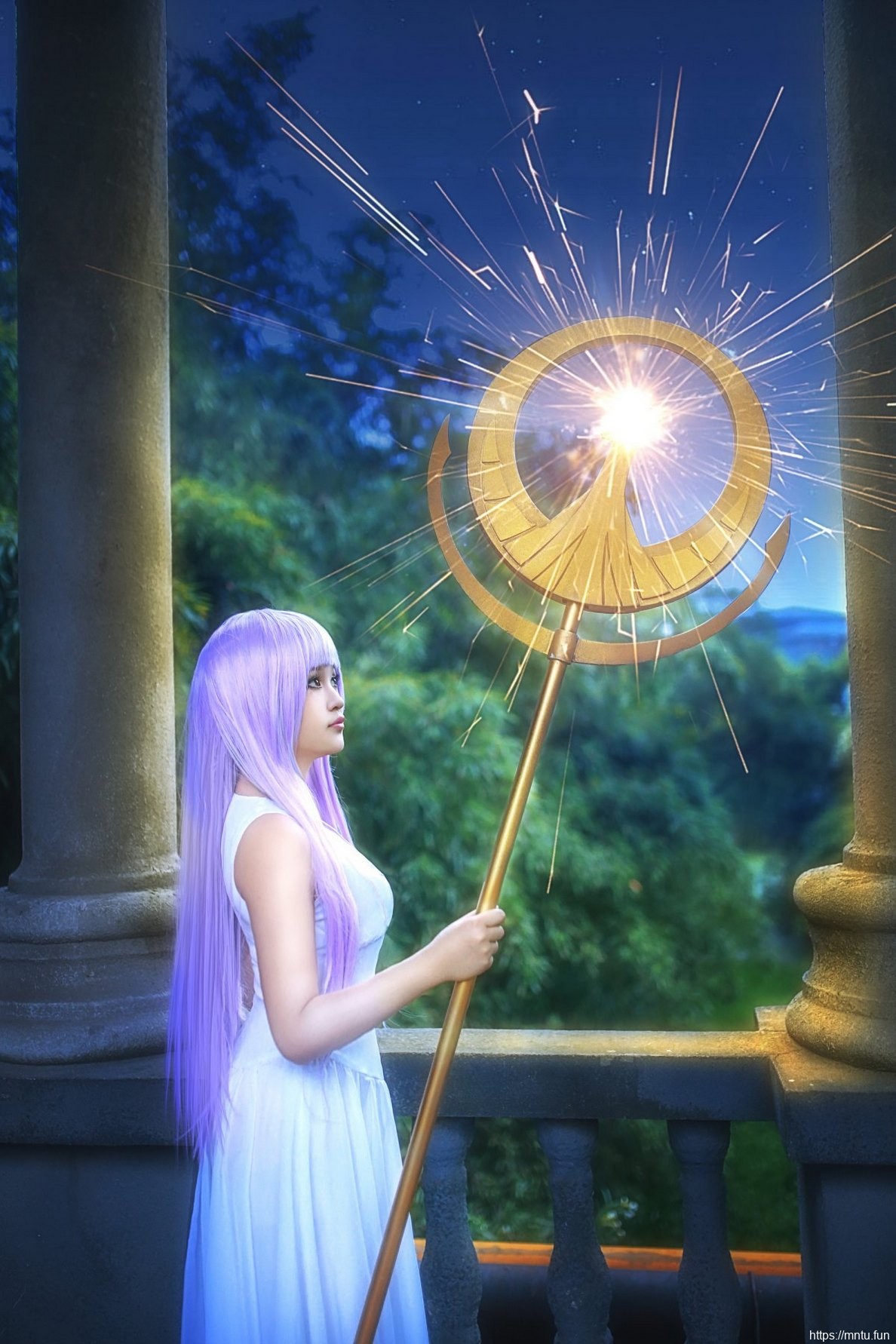 美丽动人大胸美女Cosplay女神雅典娜写真