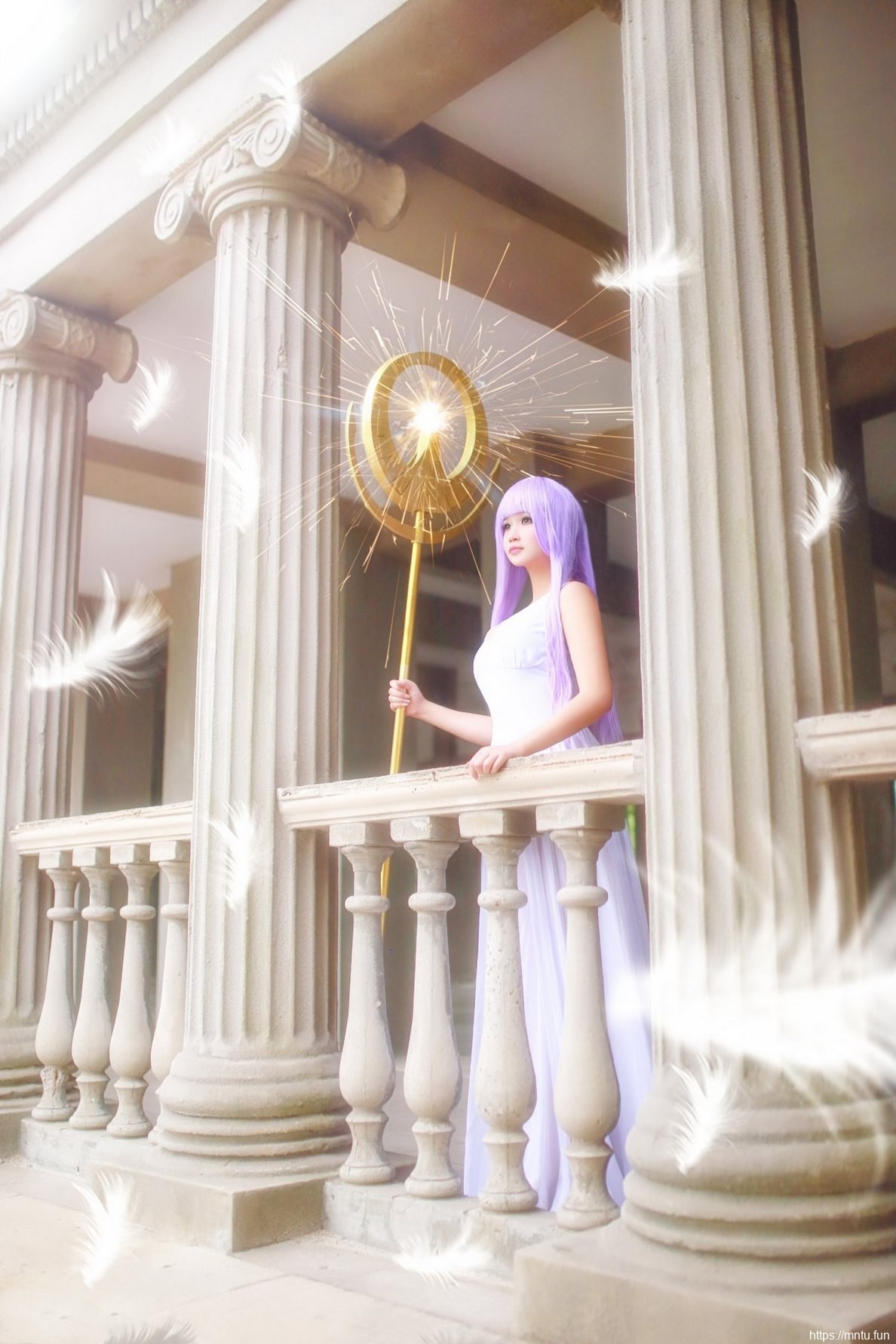 美丽动人大胸美女Cosplay女神雅典娜写真