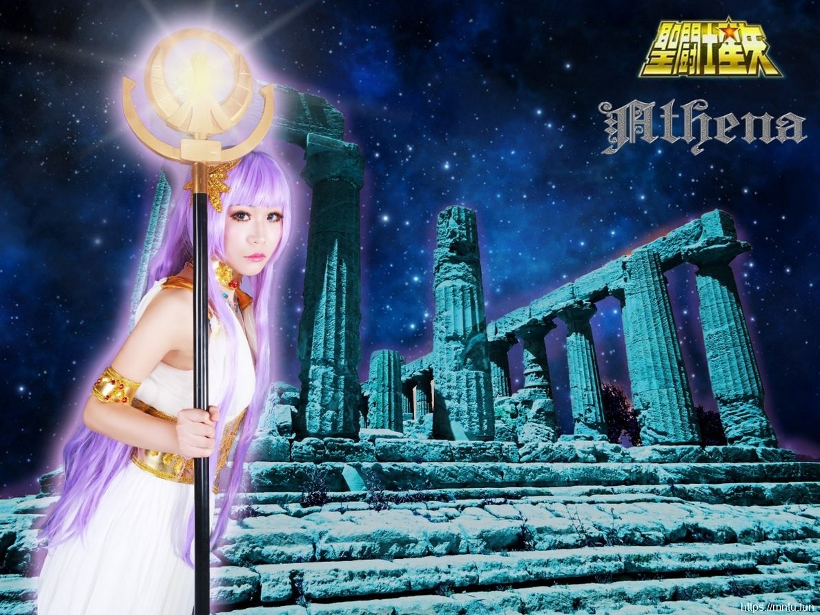 甜美美女Cosplay女神雅典娜展露女神气质