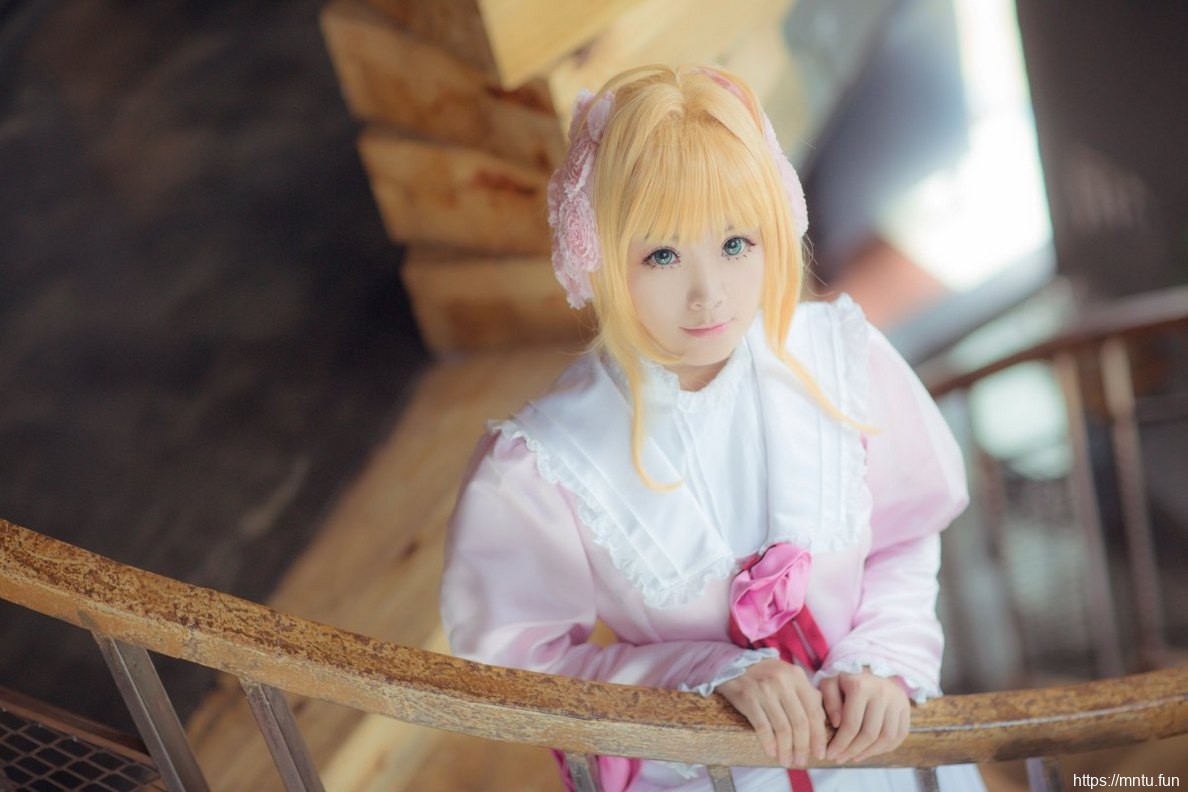 粉色装扮日本美女Cosplay木之本樱写真