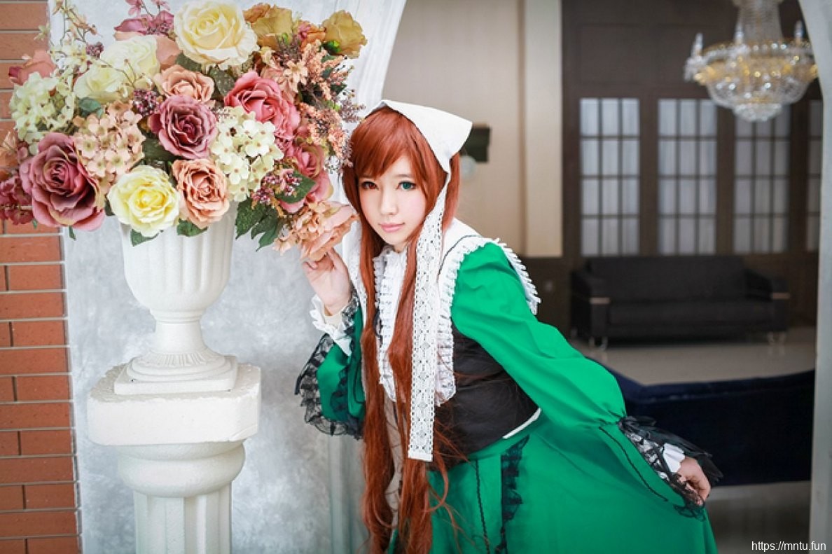 如花似玉性感美女Cosplay蔷薇少女唯美写真