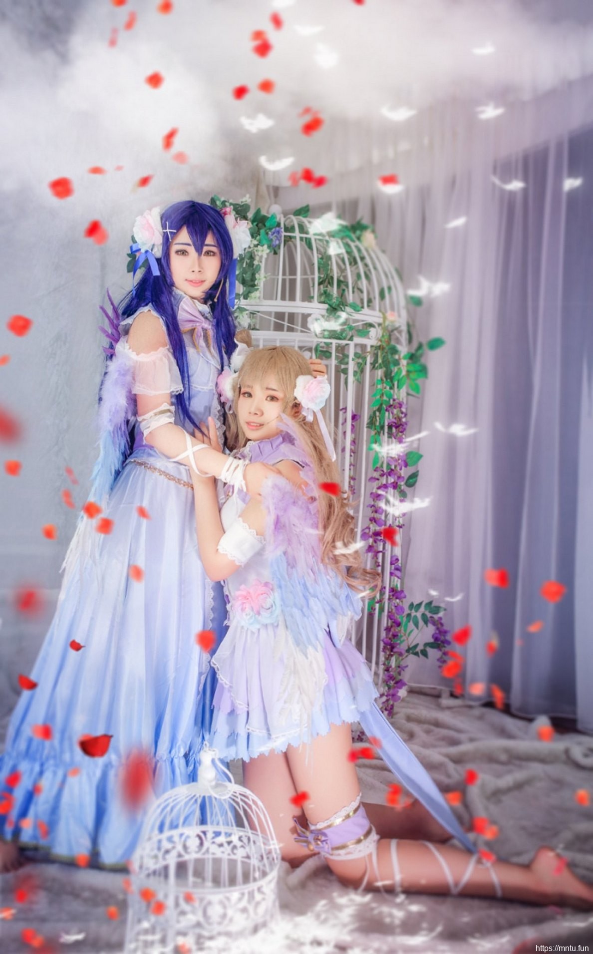 清纯美女Cosplay南小鸟及园田海未