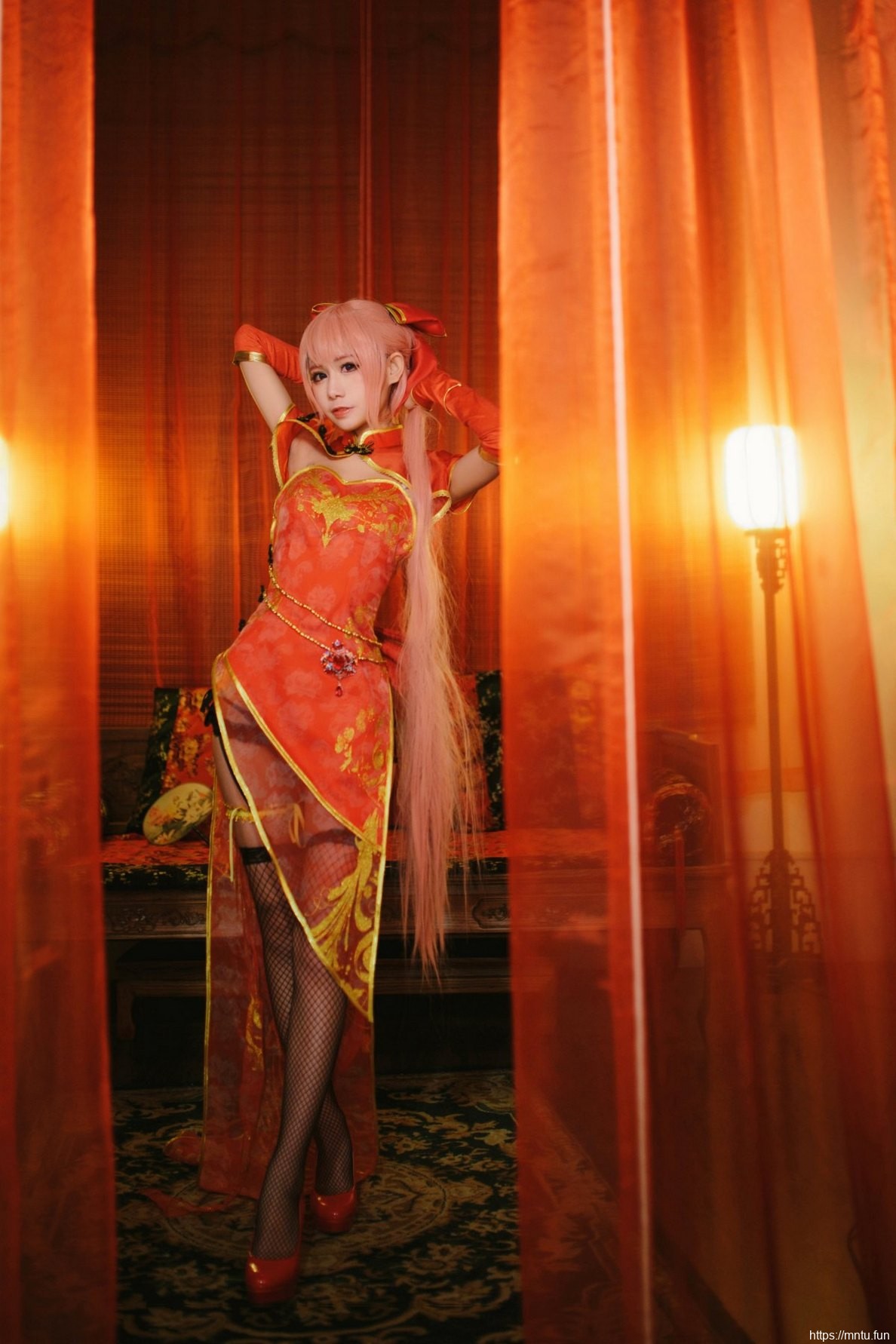 性感美女Cosplay巡音凹凸有致诱惑人