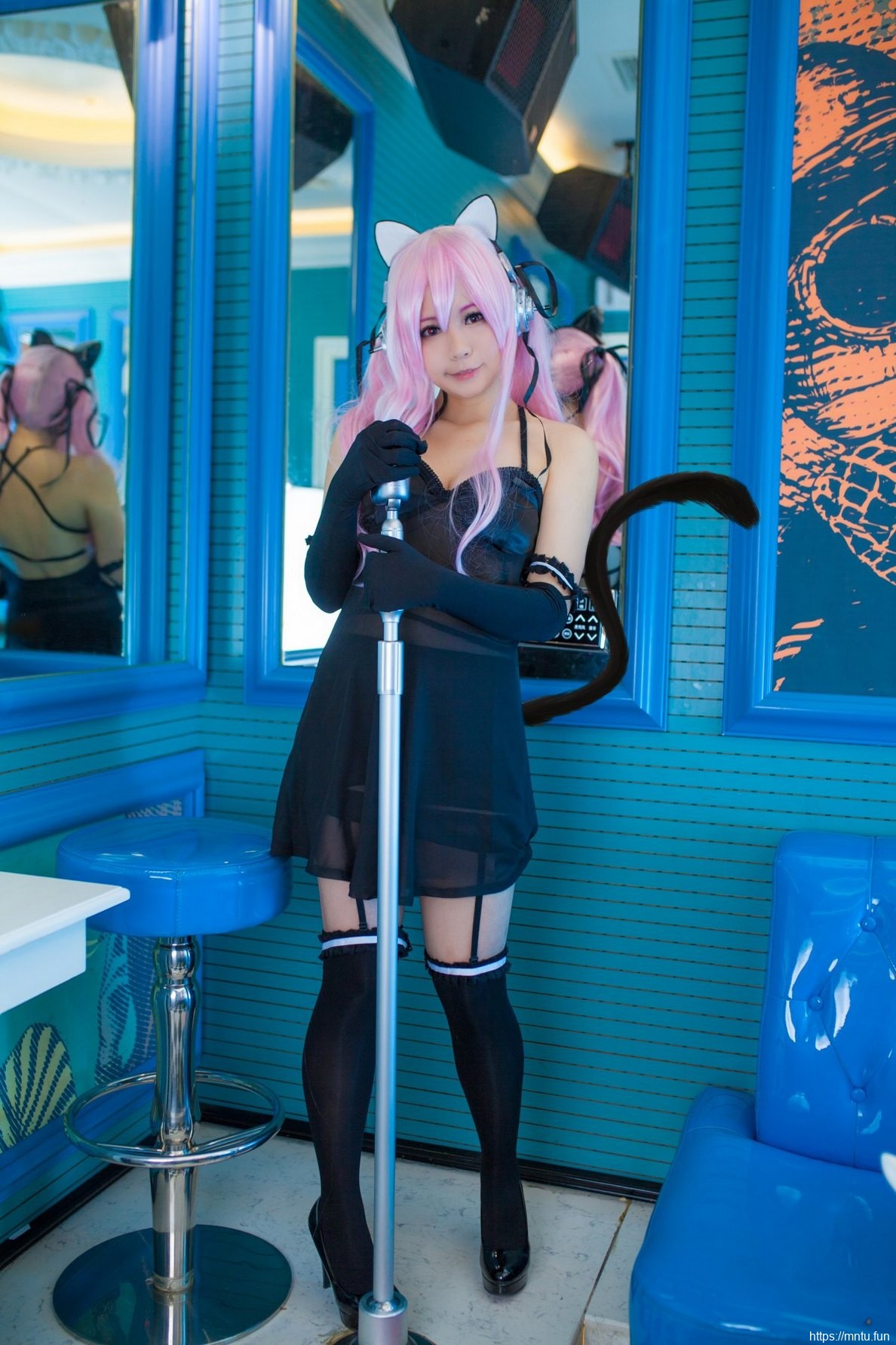 黑丝美女Cosplay索尼子黑色丝袜