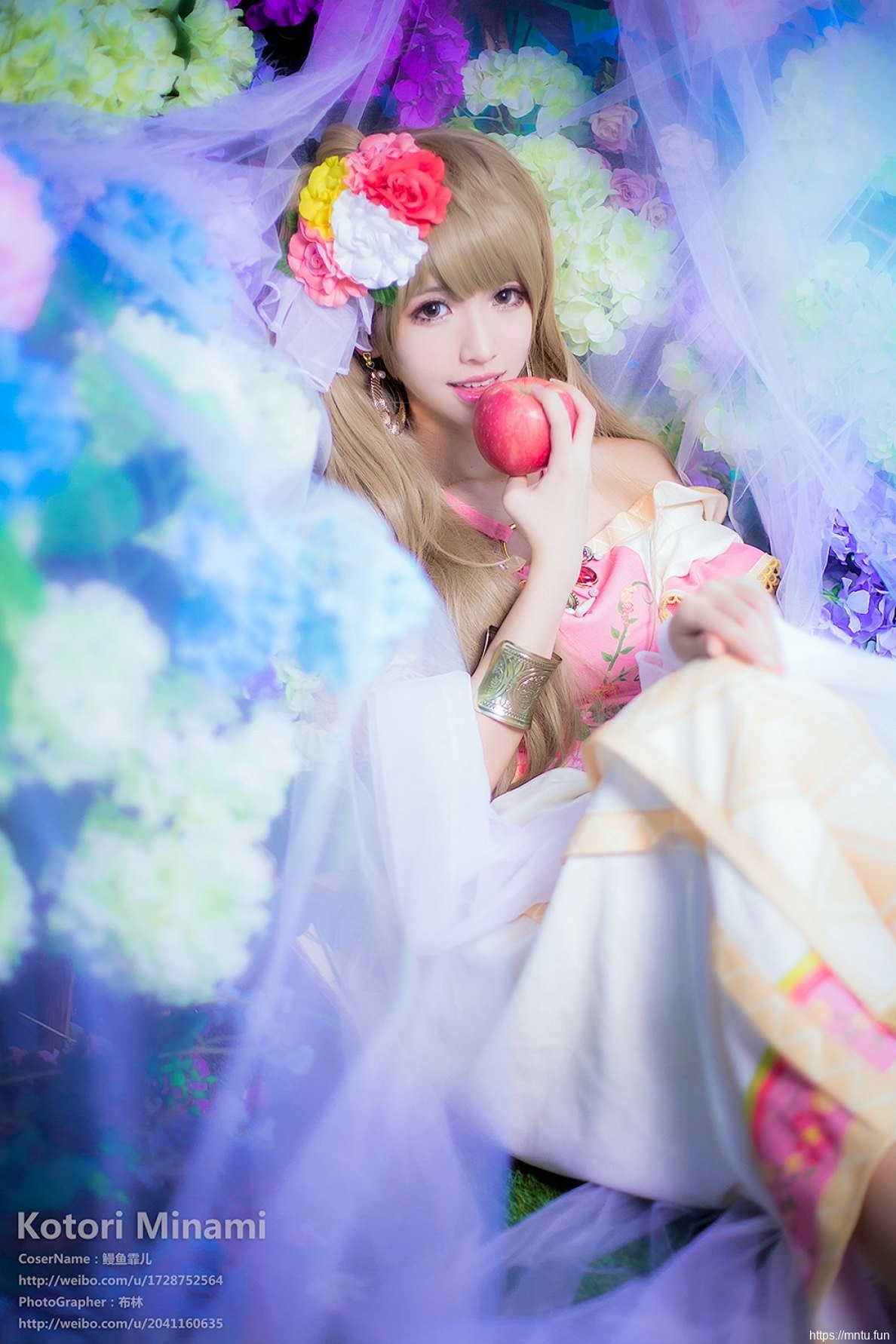 性感美女Cosplay南小鸟唯美摄影