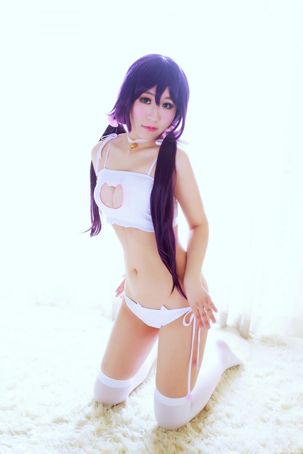 内衣美女Cosplay东条希露美胸凹凸有致