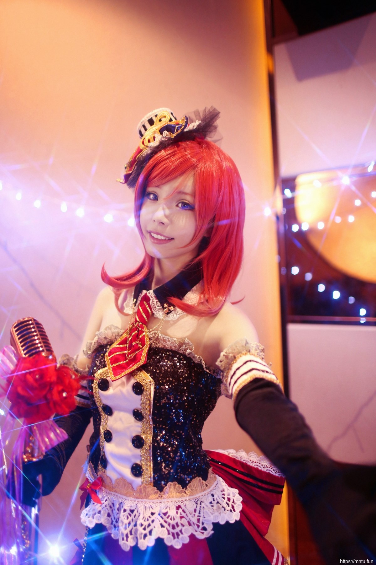 清纯美女Cosplay南小鸟非常迷人