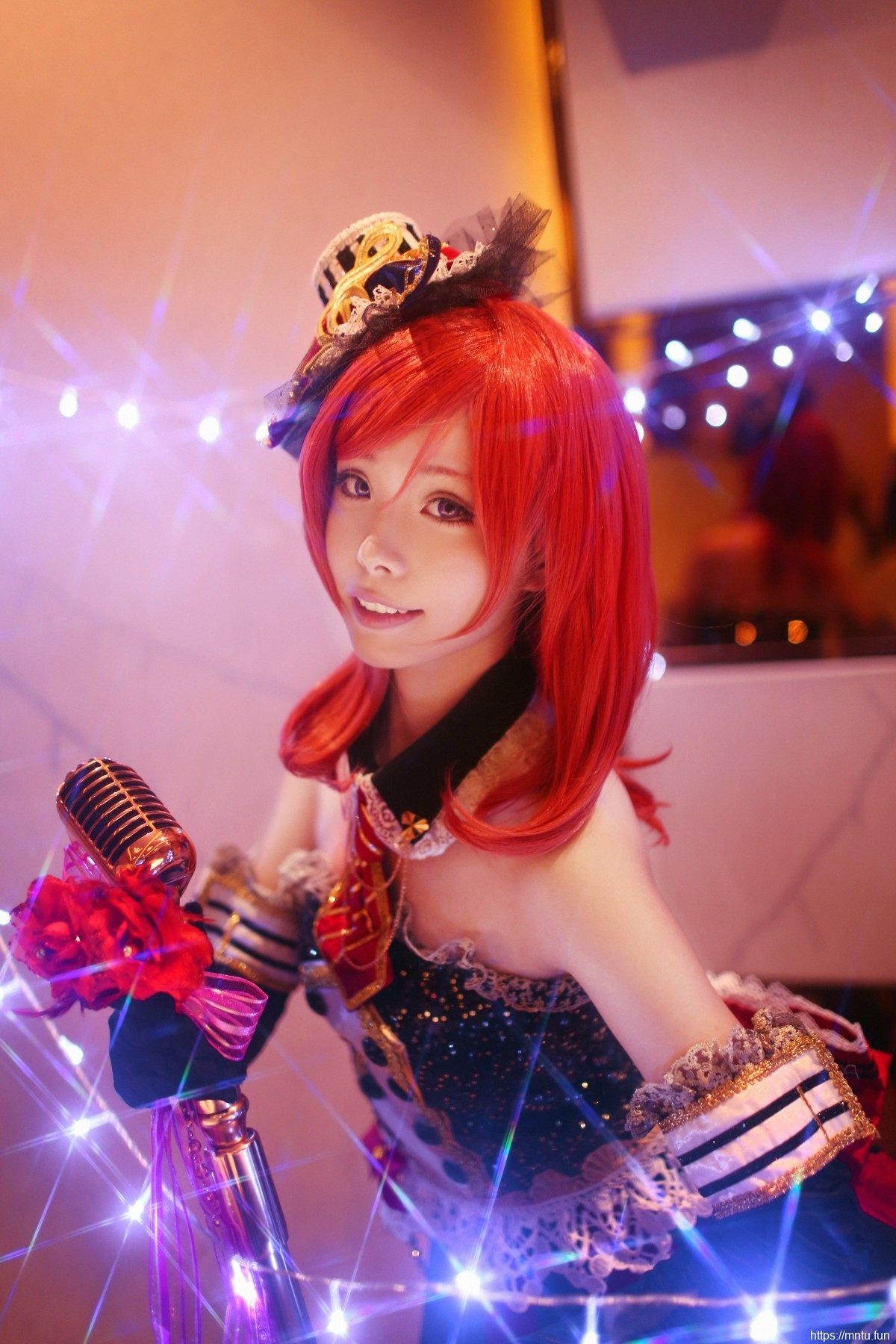 清纯美女Cosplay南小鸟非常迷人