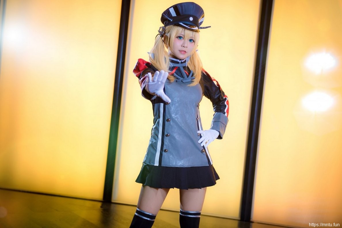 靓丽美女Cosplay舰娘完美释放出众气质