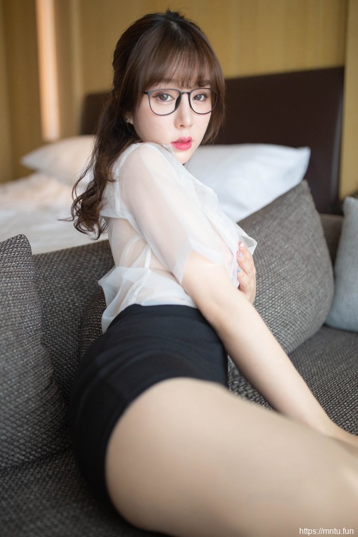 养眼美女王雨纯肉丝翘臀诱惑让人热血沸腾50p