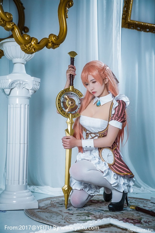 御姐鳗鱼霏儿COSPLAY《永远的七日之都》白丝美腿安