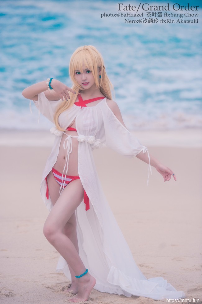萌系妹子汐颜玲COS扮演Fate-Grand-Order尼禄