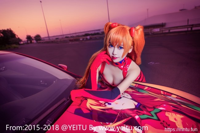 香车美女汐颜玲COSPLAY新世纪福音战士明日香