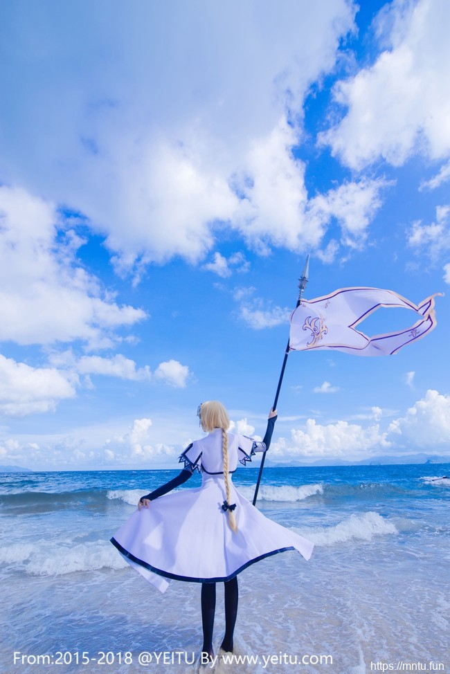 萌系少女青青子w扮演Fate-Grand-Order圣女贞德