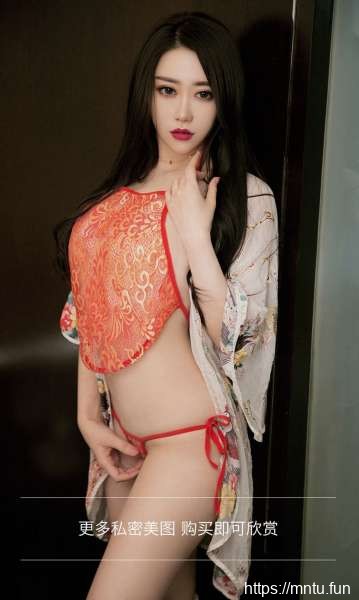 夏雨霏@引诱双拼写真套图