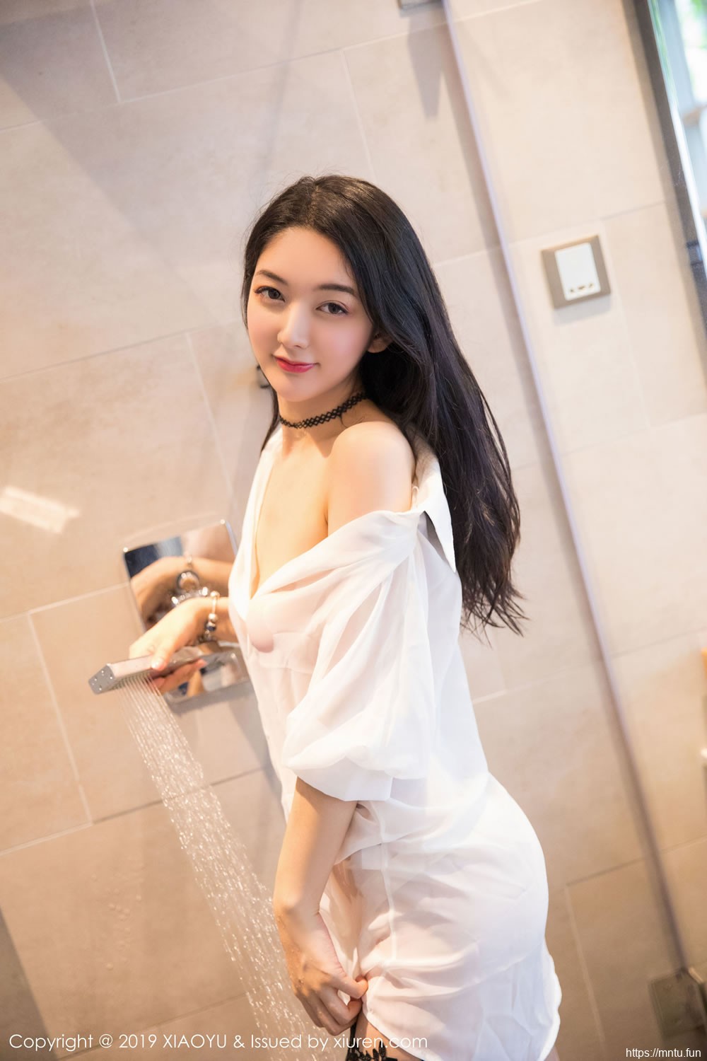 Angela小热巴《白丝蕾丝+浴室衬衫湿身》 [语画界XIAOYU] Vol.211