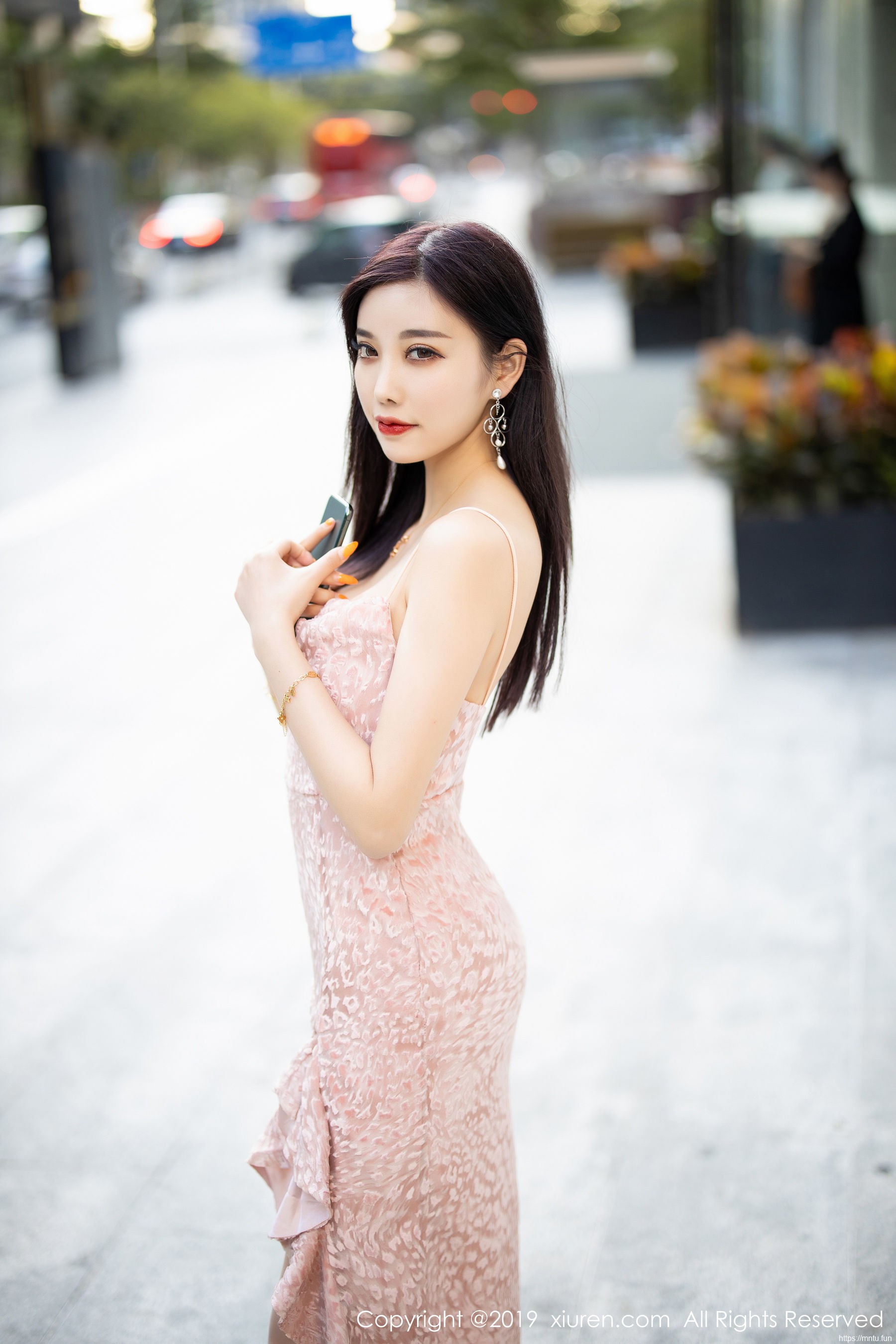 杨晨晨sugar《丝袜美腿翘臀引诱》 [秀人XIUREN] No.1857