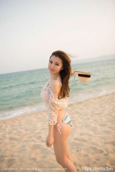 刘娅希三亚旅拍最初一套写真1A