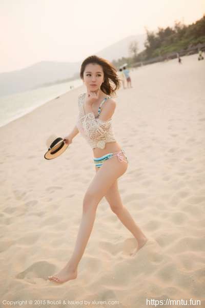 刘娅希三亚旅拍最初一套写真1A