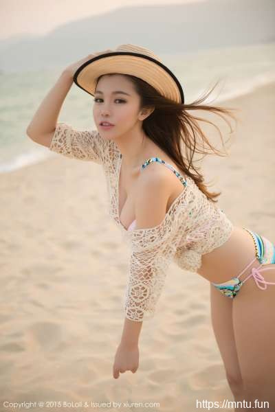 刘娅希三亚旅拍最初一套写真1A