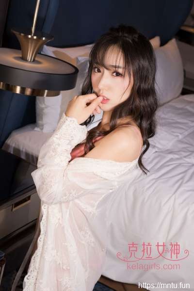 女神姜璐赤裸羔羊写真套图