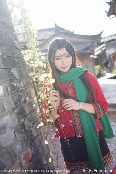 性感美女MARA醬丽江古城旅拍写真
